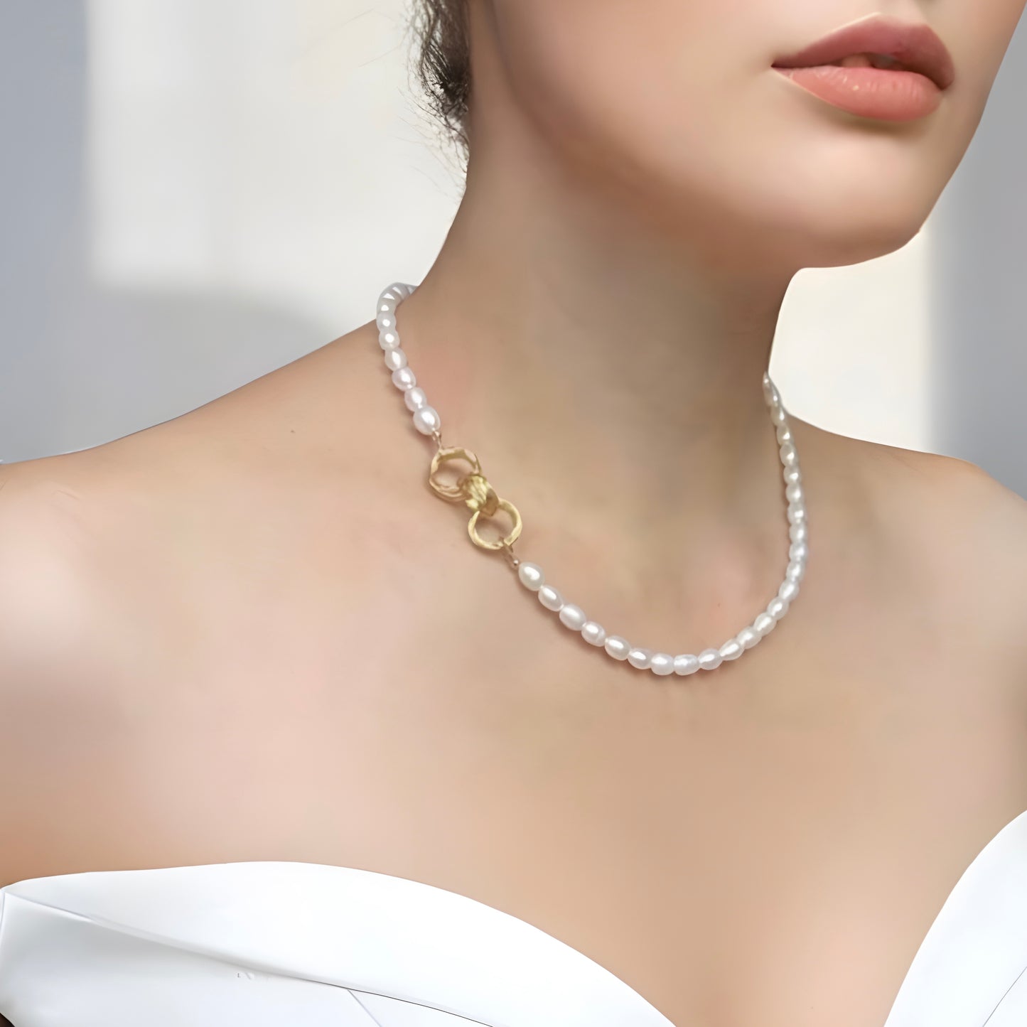 Physis White Pearl and Gold Vermeil Necklace